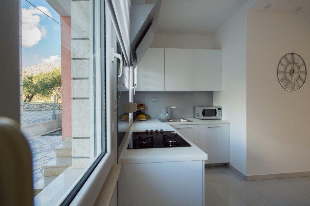 פודסטראנה Apartment Sunce מראה חיצוני תמונה